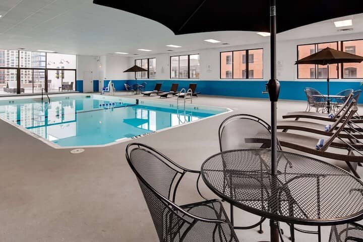 Pool 16 of 24